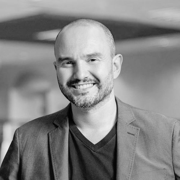 Founder Rain A.I + Chief AI Officer en SOUR