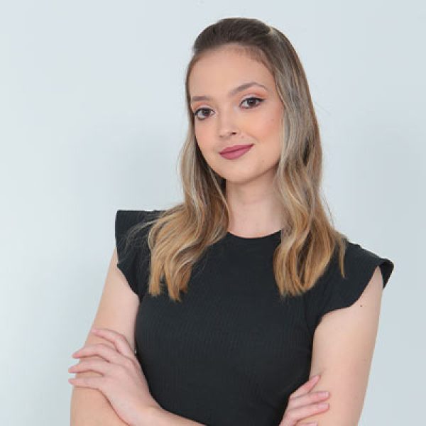 Maria Vitoria Arantes